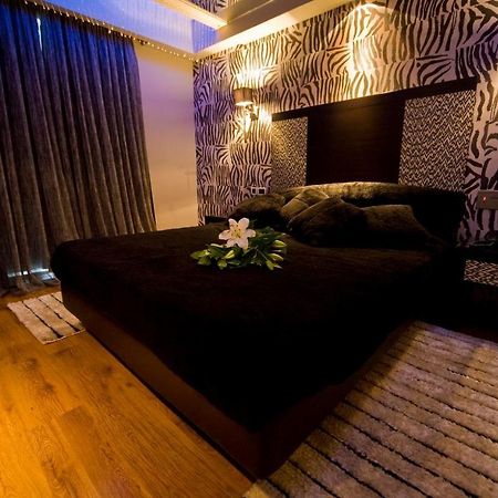 Hotel Prive Skaramangás Exteriör bild